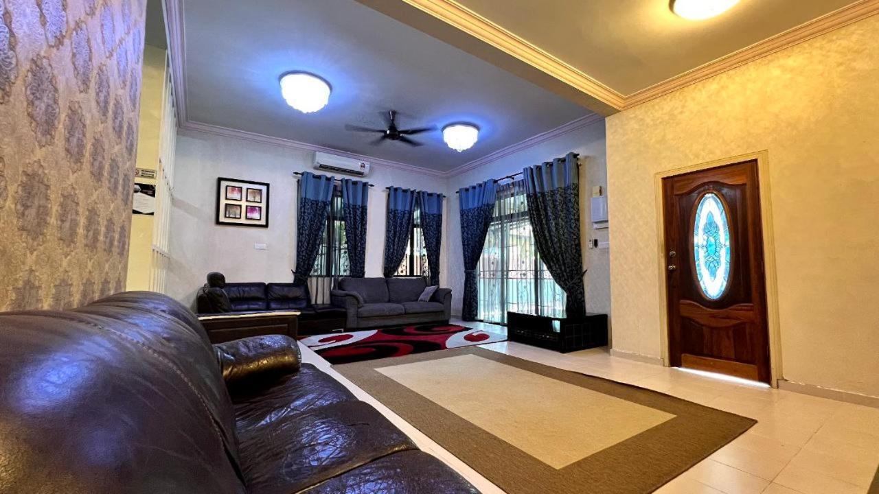 Yb Guest House 4 Bilik 5 Katil Chukai Экстерьер фото