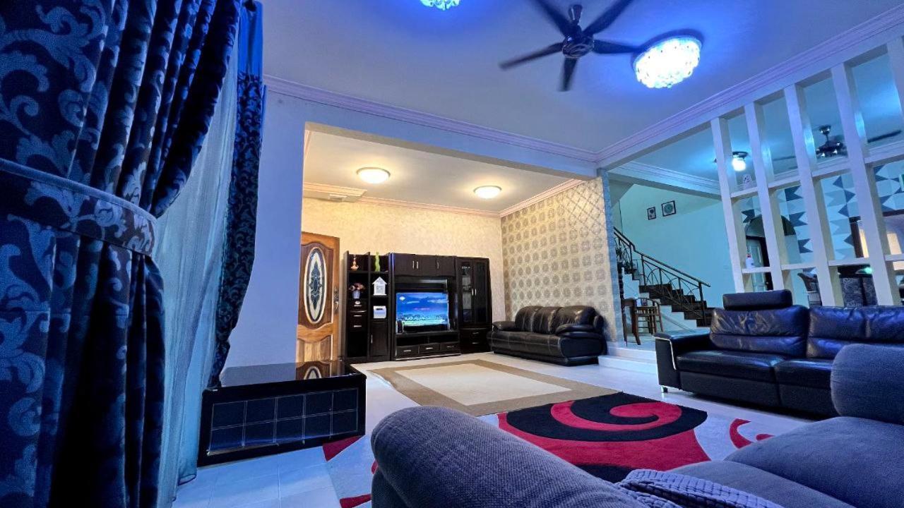 Yb Guest House 4 Bilik 5 Katil Chukai Экстерьер фото